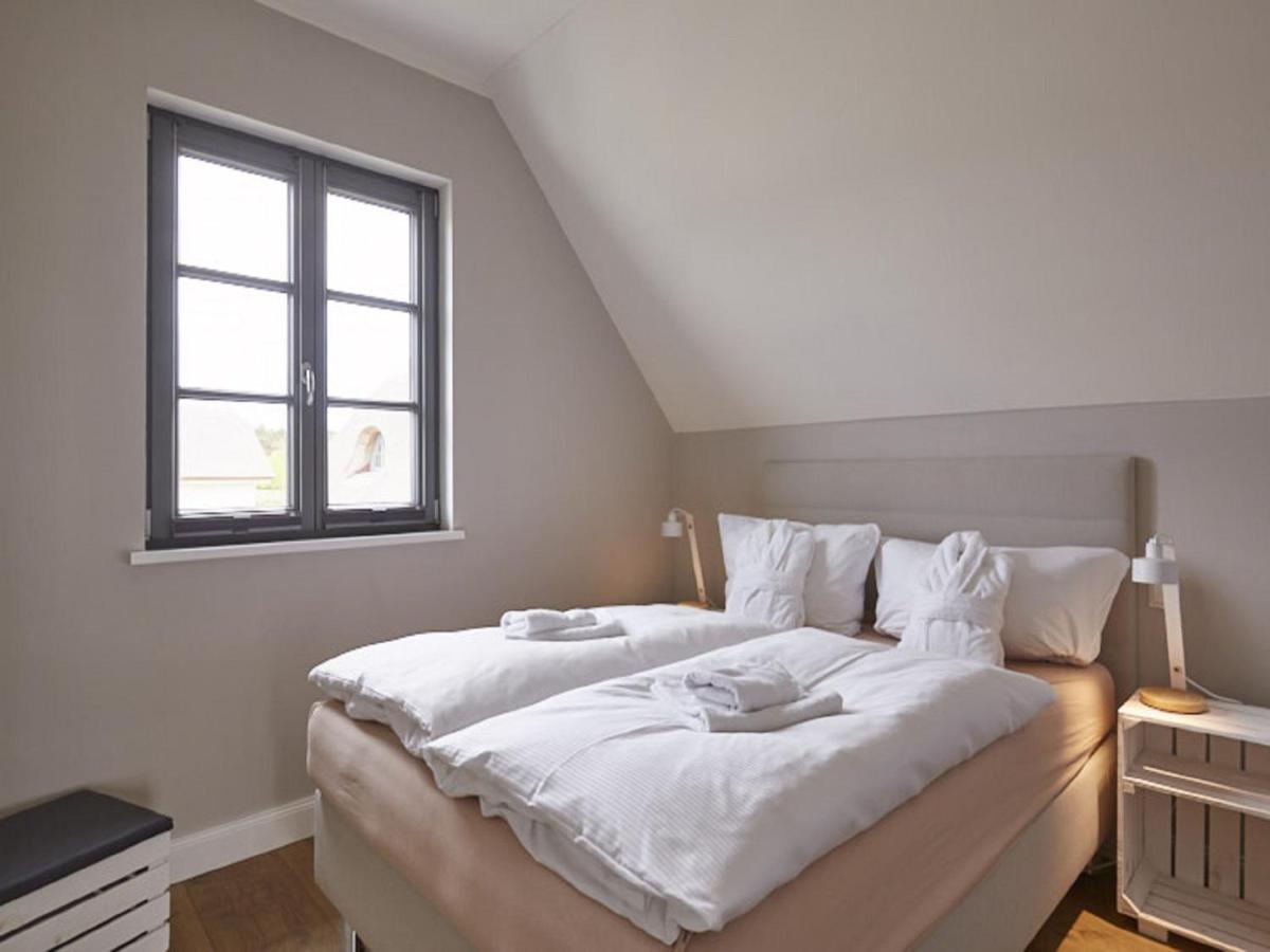 Reetland Am Meer - Premium Reetdachvilla Mit 3 Schlafzimmern, Sauna Und Kamin E24 Dranske Exterior foto